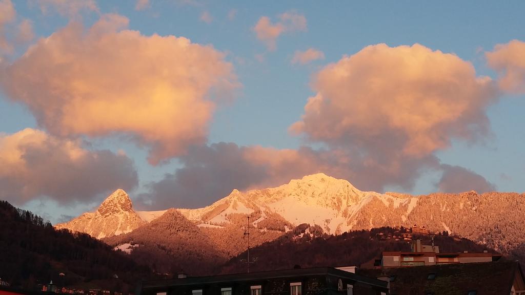 Bnb Belalp Montreux Esterno foto